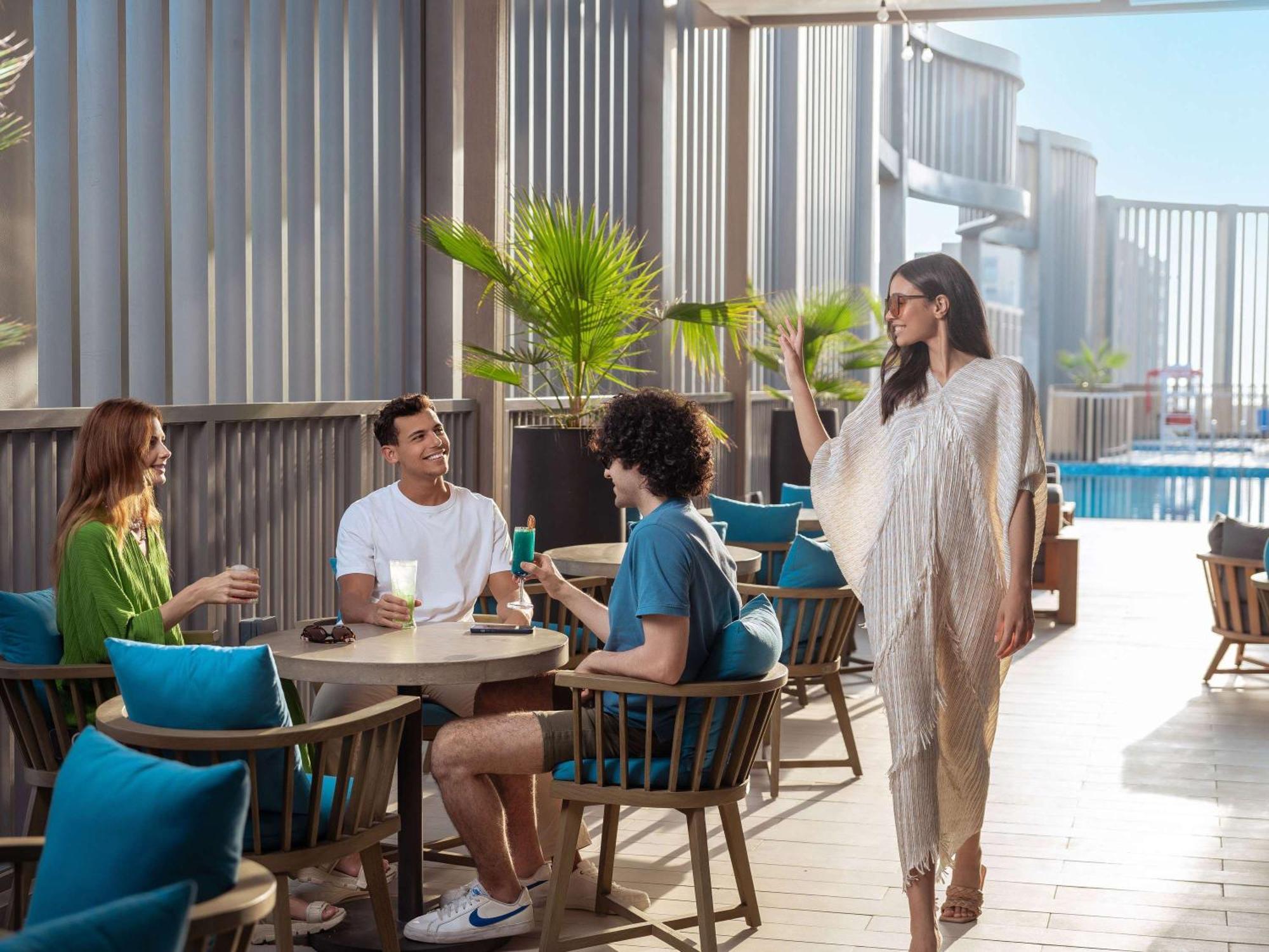 Mercure Dubai Deira Екстер'єр фото